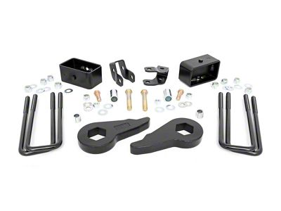 Rough Country 1.50 to 2.50-Inch Suspension Leveling Lift Kit (99-06 4WD Sierra 1500)