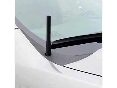 BuiltRight Industries Perfect-Fit Stubby Antenna (19-23 Silverado 1500)