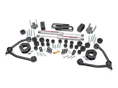 Rough Country 4.75-Inch Combo Suspension Lift Kit (07-13 2WD Sierra 1500)