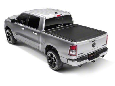 Roll-N-Lock E-Series XT Retractable Bed Cover (15-20 F-150 w/ 5-1/2-Foot & 6-1/2- Foot Bed)